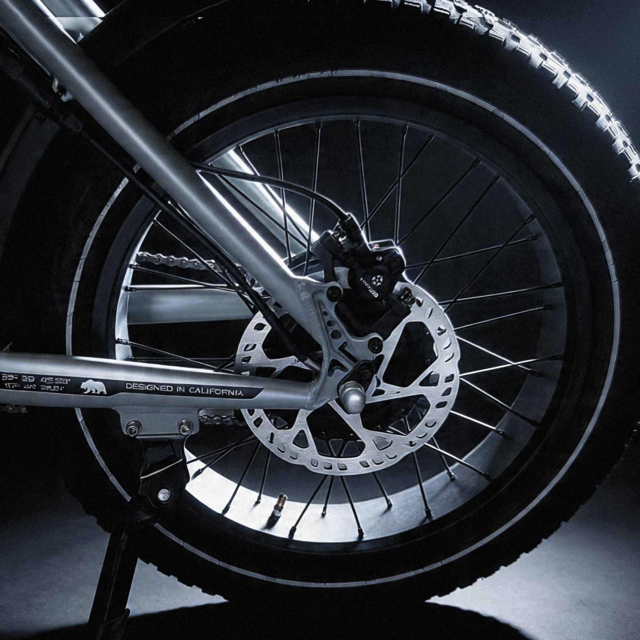 EMOJO - Street X Class 2 Street-Legal E-Bike 750W 48V 15AH 28MPH